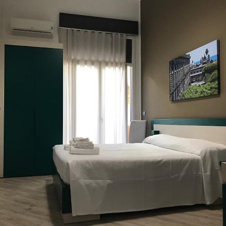 Guesthouse Ughetti 21 Катания Экстерьер фото