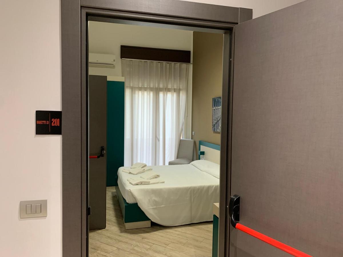 Guesthouse Ughetti 21 Катания Экстерьер фото
