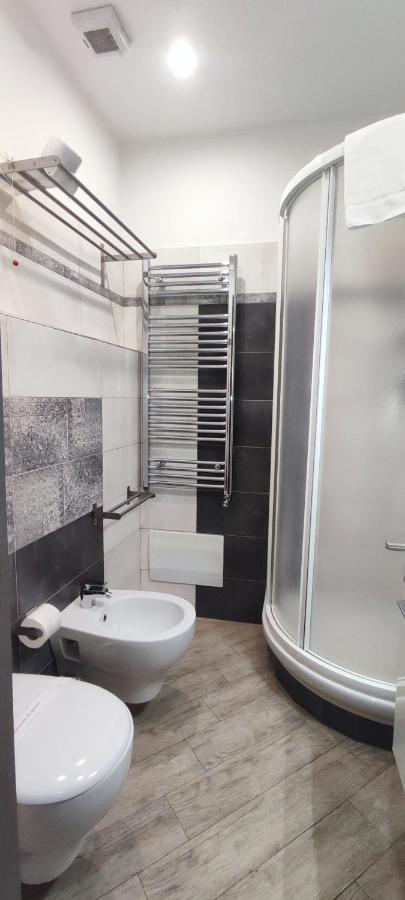 Guesthouse Ughetti 21 Катания Экстерьер фото