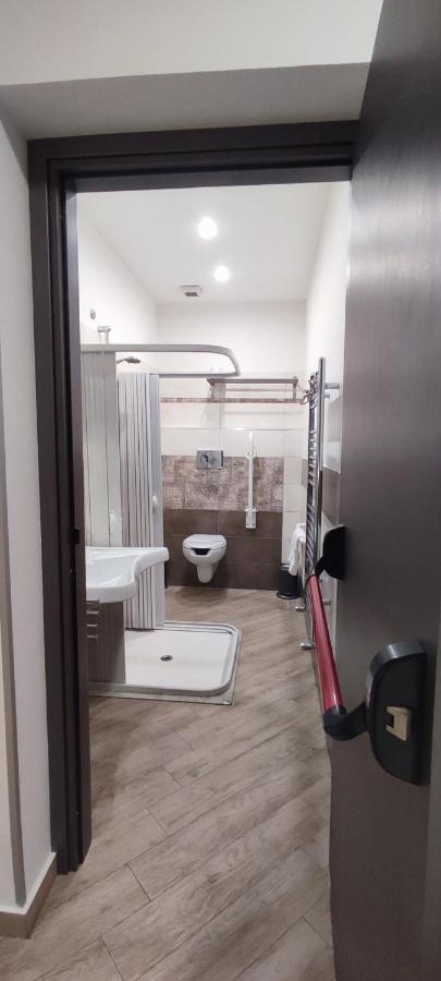 Guesthouse Ughetti 21 Катания Экстерьер фото